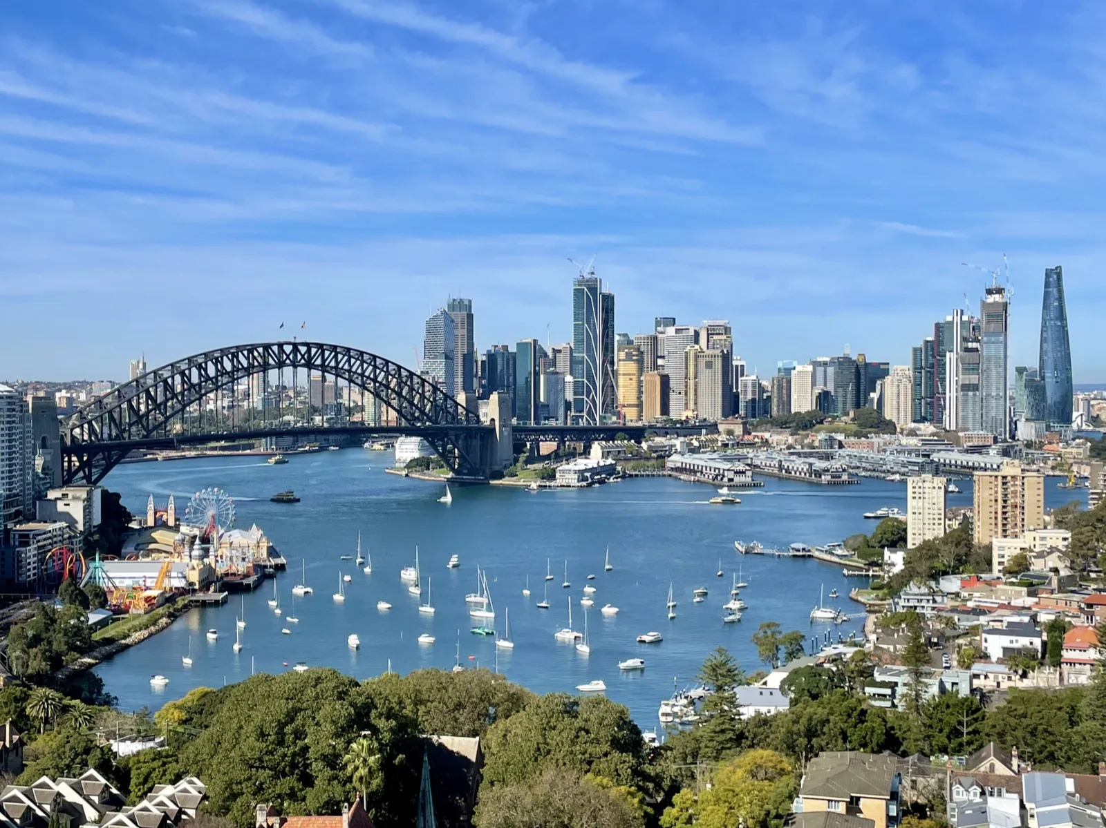 City skyline and waterfront in Melbourne, Australia