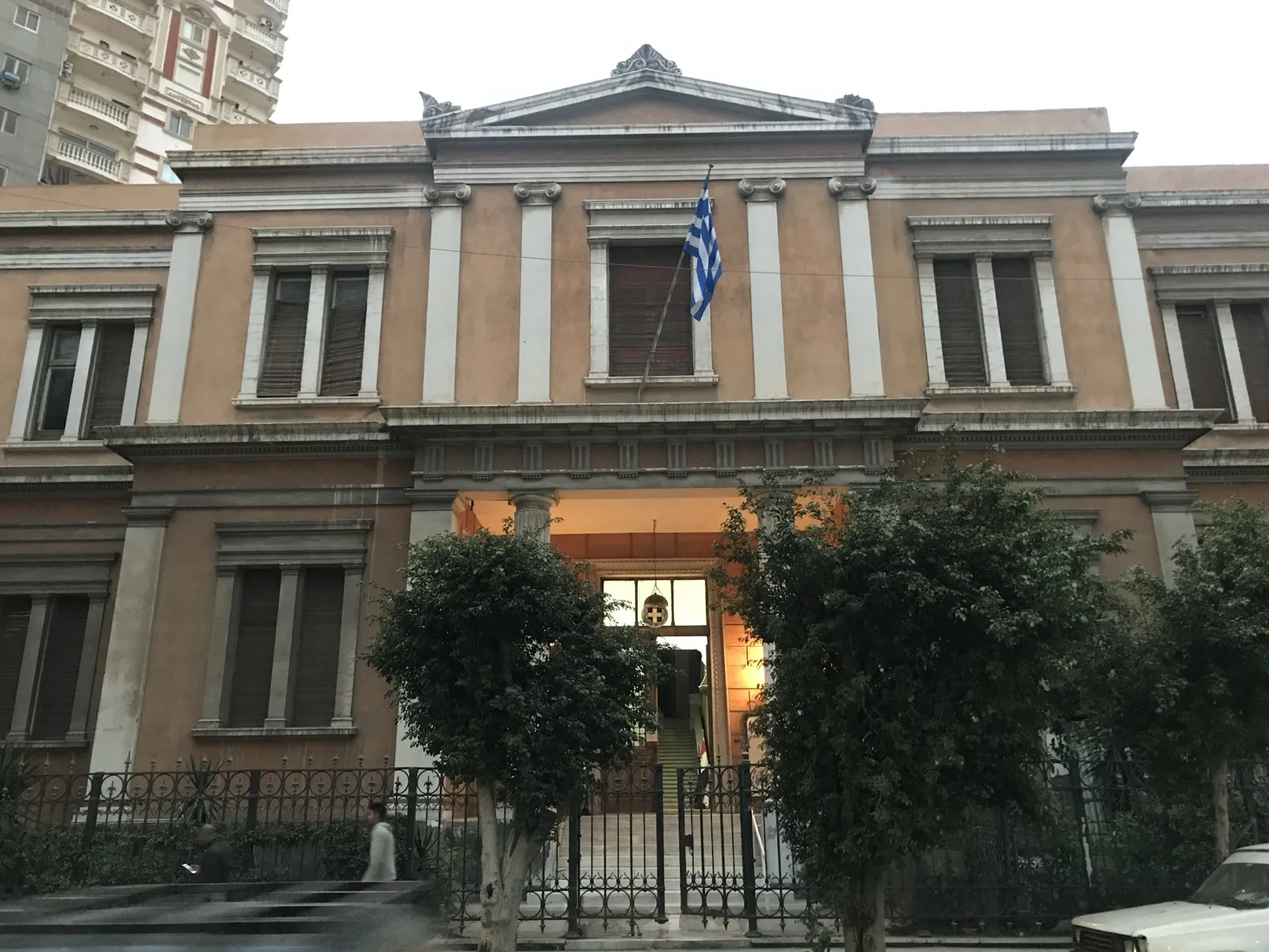 رسم توضيحي لفكرة جماعة حملة السندات وممثلها في سوق الدين المصرية، مع الإشارة إلى التعهدات التعاقدية والتصنيف الائتماني