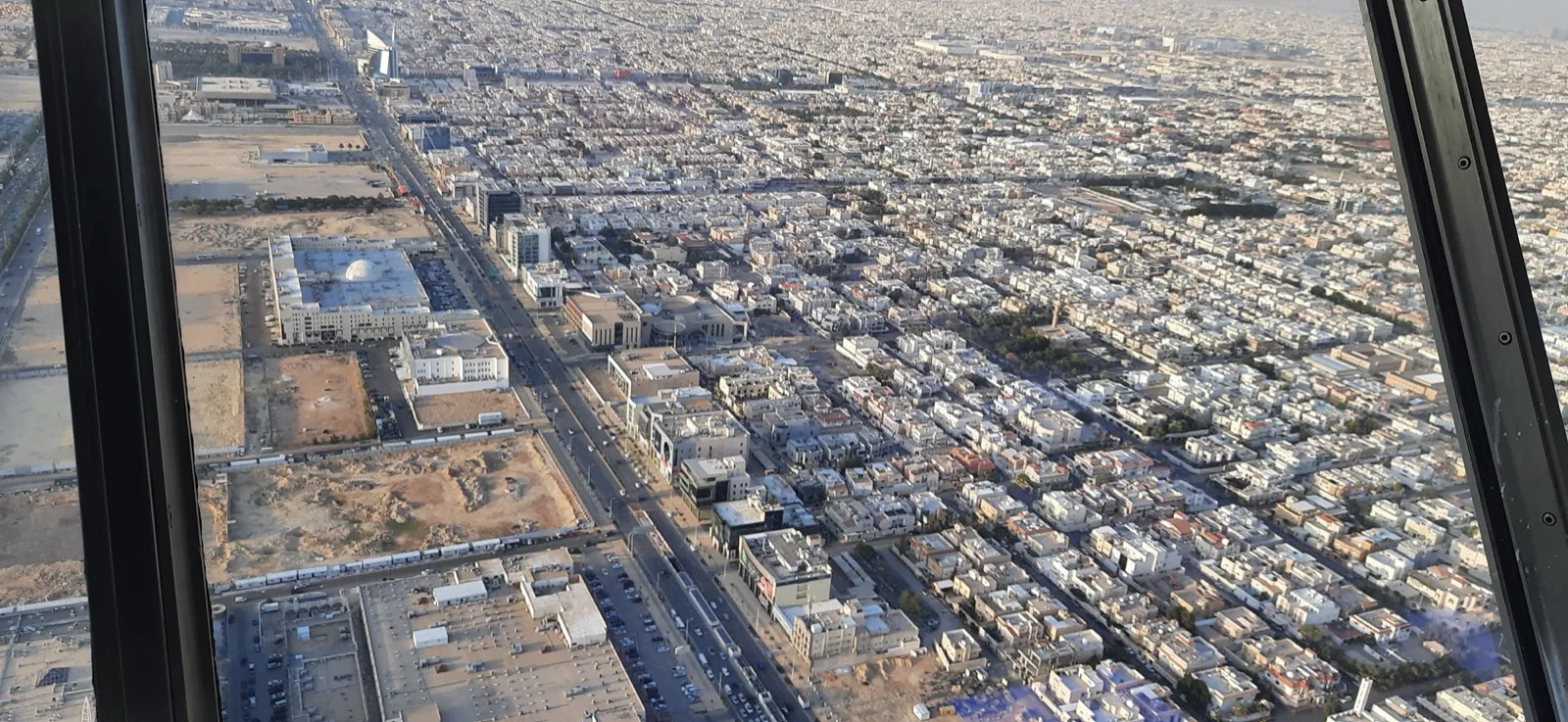 Contemporary shopping mall exterior in a Saudi Arabian city